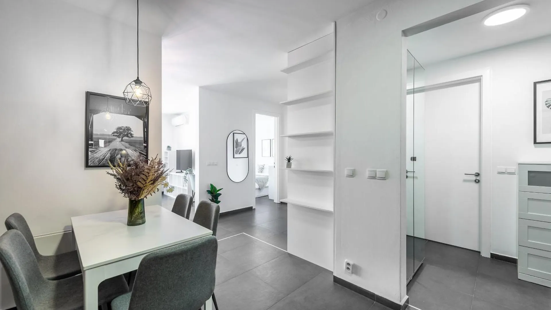 All-In Parkside Apartment Praga